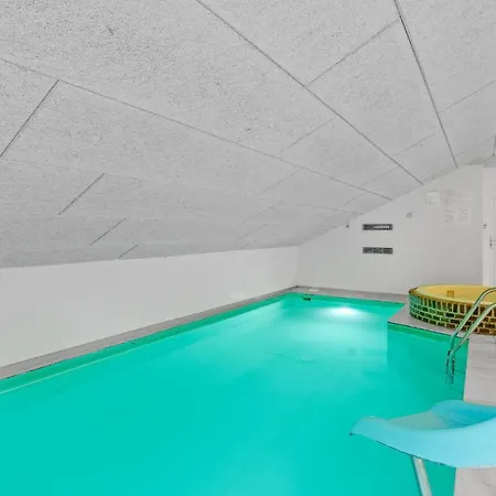 Prachtig Huis In Oksbøl Met Sauna Oksbøl
