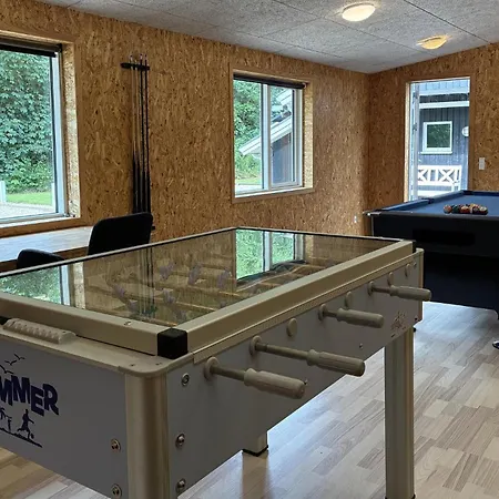 Prachtig Huis In Oksbøl Met Sauna Oksbøl